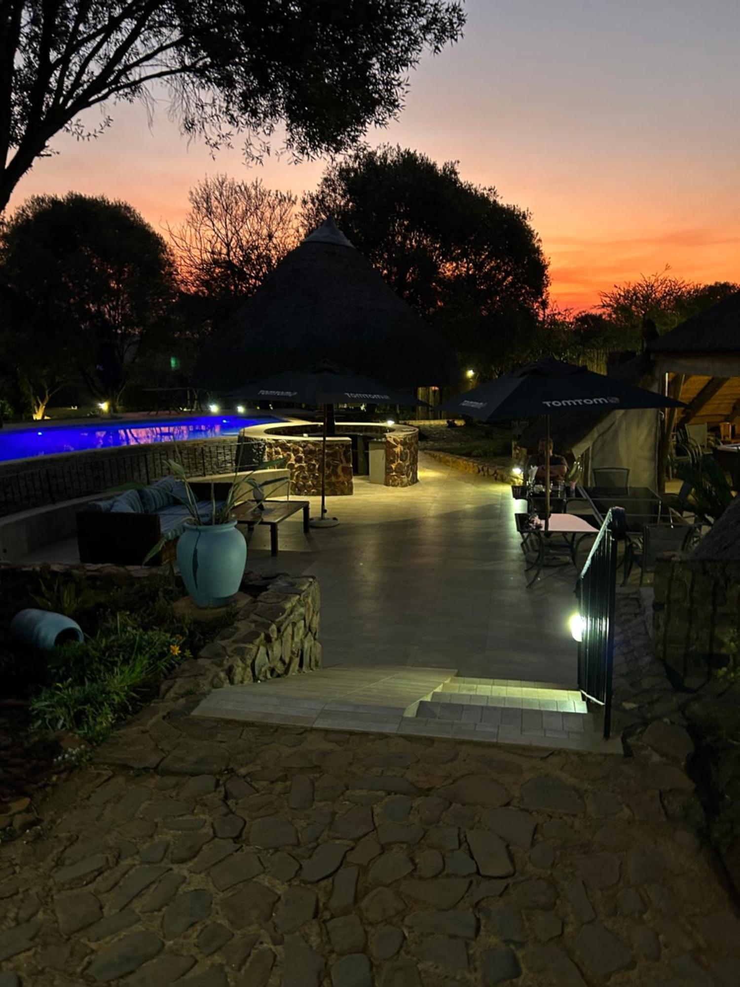 Tidimalo Lodge Рустенбург Екстер'єр фото